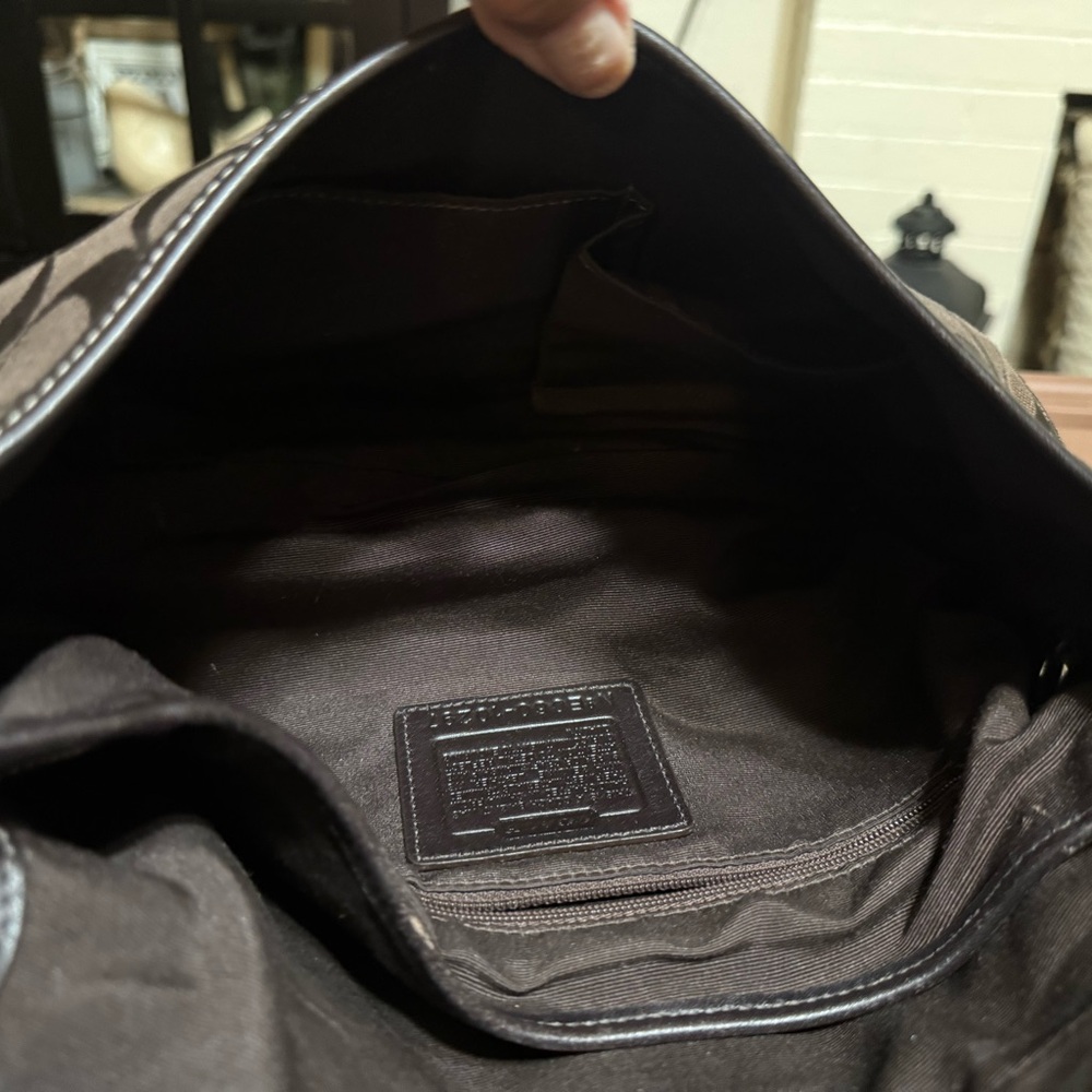 Vintage Coach SoHo chocolate monogram - Picture 5 of 8